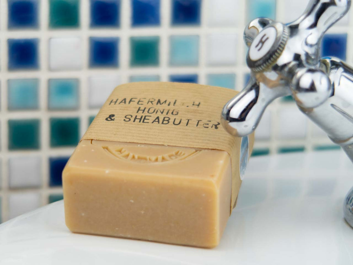 Hafermilch Honig & Sheabutter Naturseife