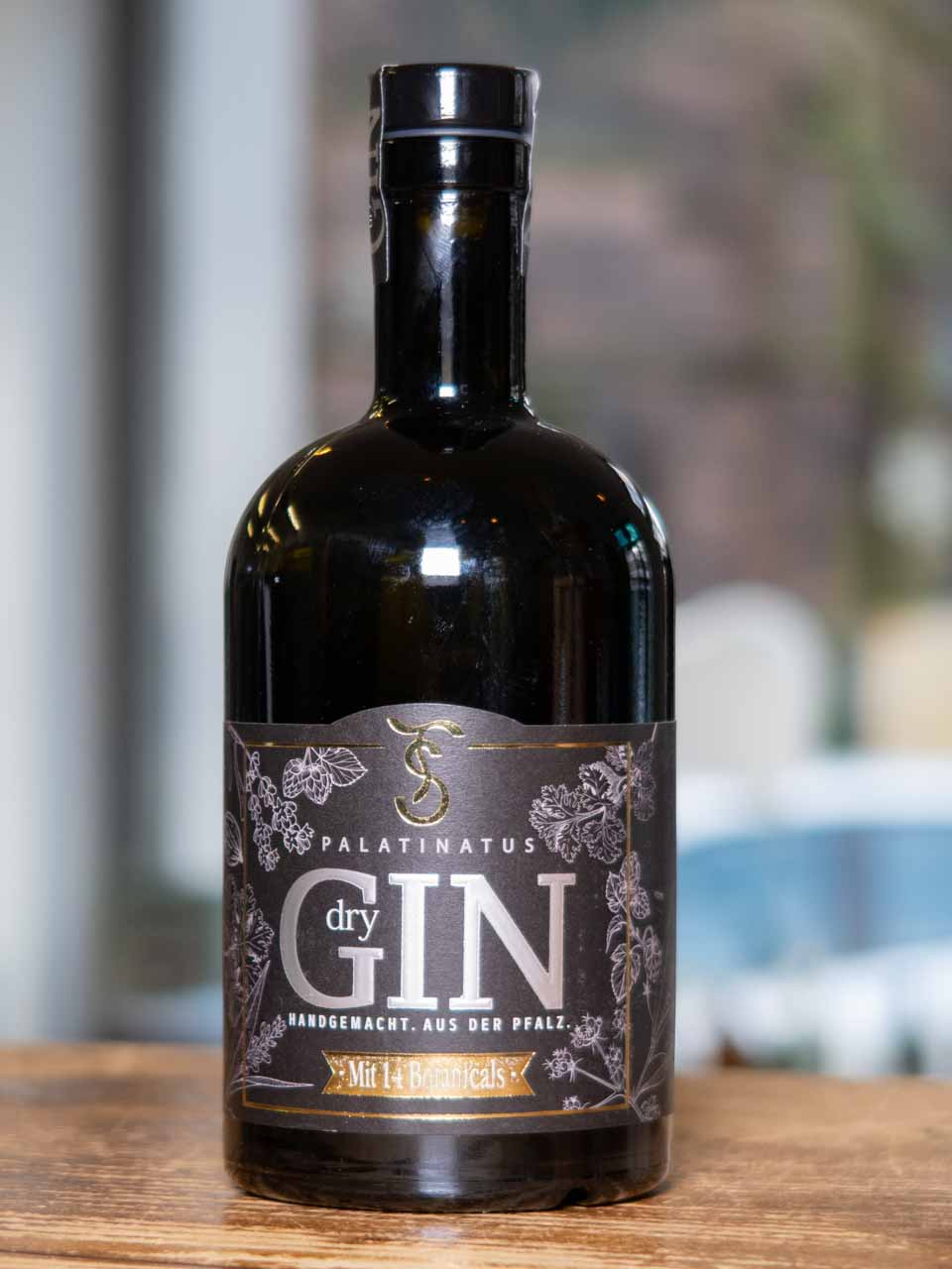 Palatinatus Dry Gin 14 Botanicals