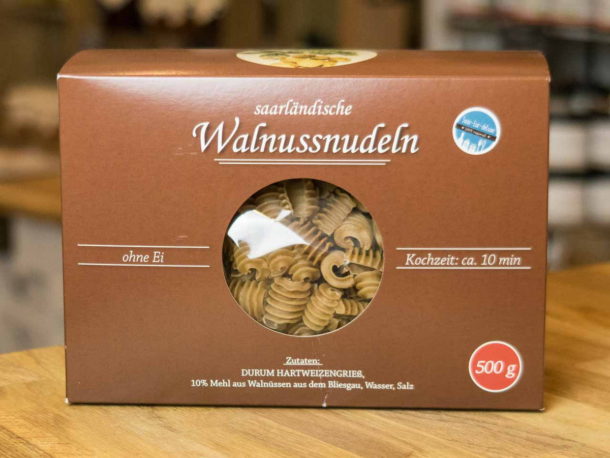 Walnuss-Nudeln