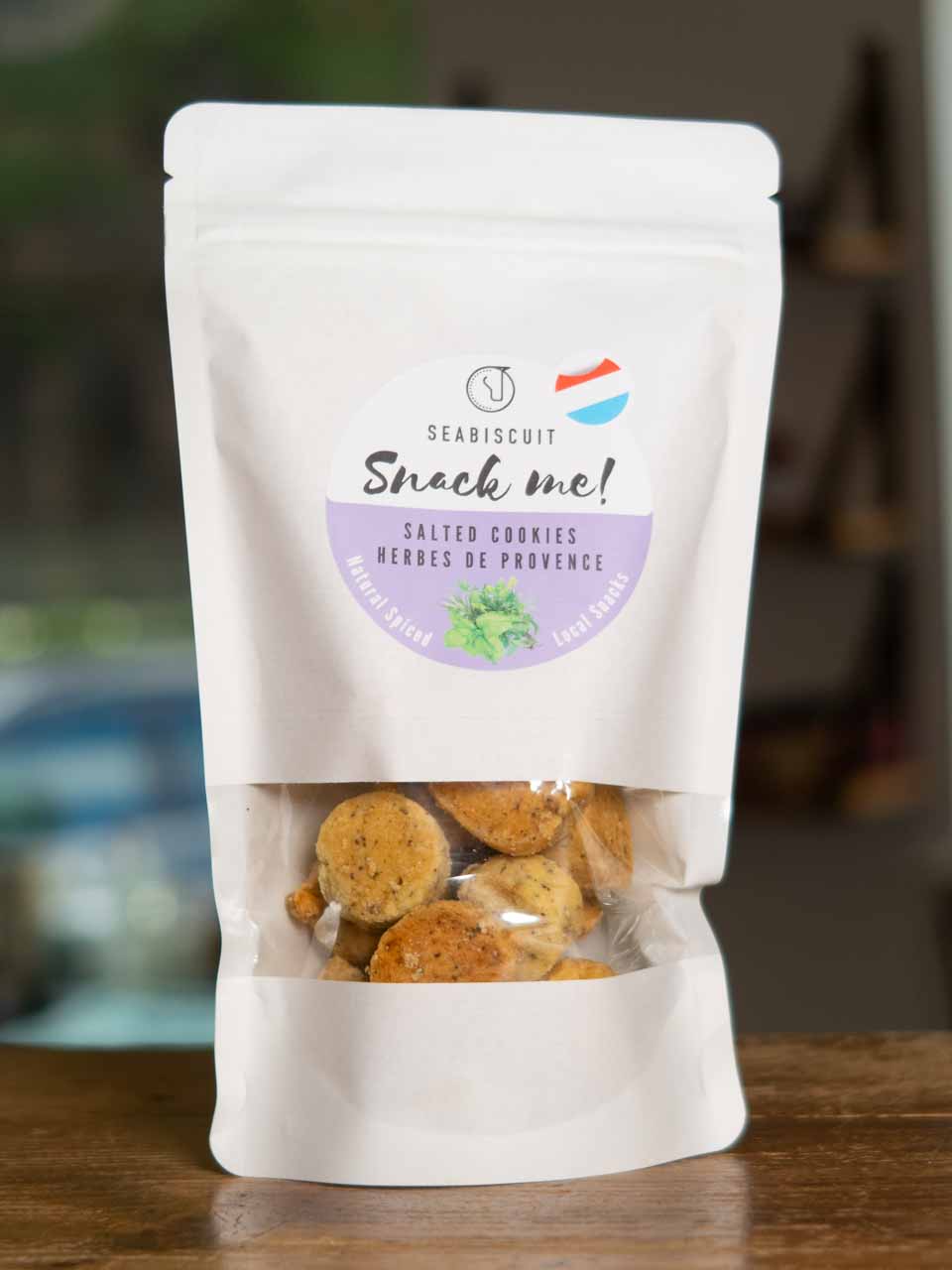 Salzige Snack Cookies mit Kräutern der Provence