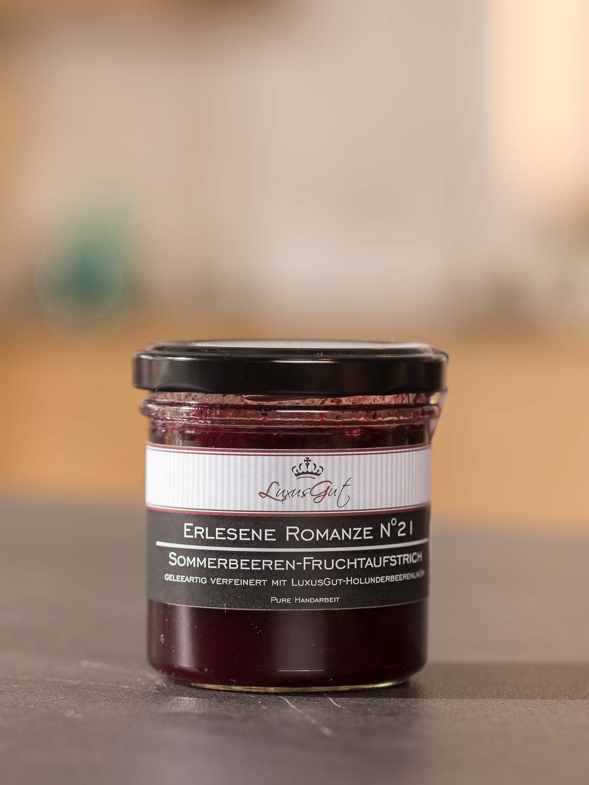Sommerbeeren Fruchtaufstrich mit Holunderbeerenlikör