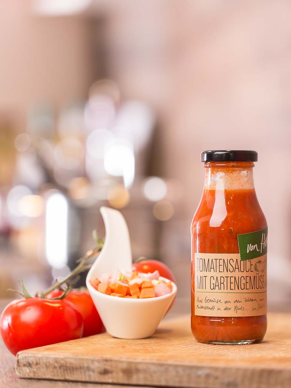 Tomatensauce mit Gartengemüse