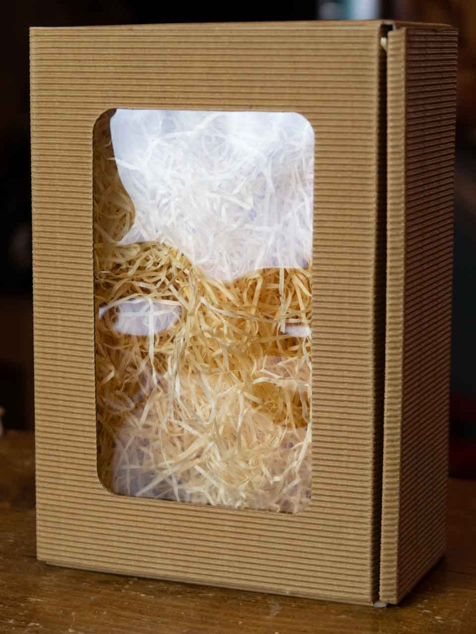 Wellpappe Geschenkbox klein mit Fenster natur